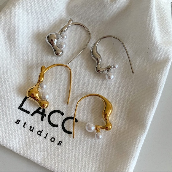 Pearl earrings, thread earrings, abstract earrings gold, gold earrings, - Picture 5 of 9